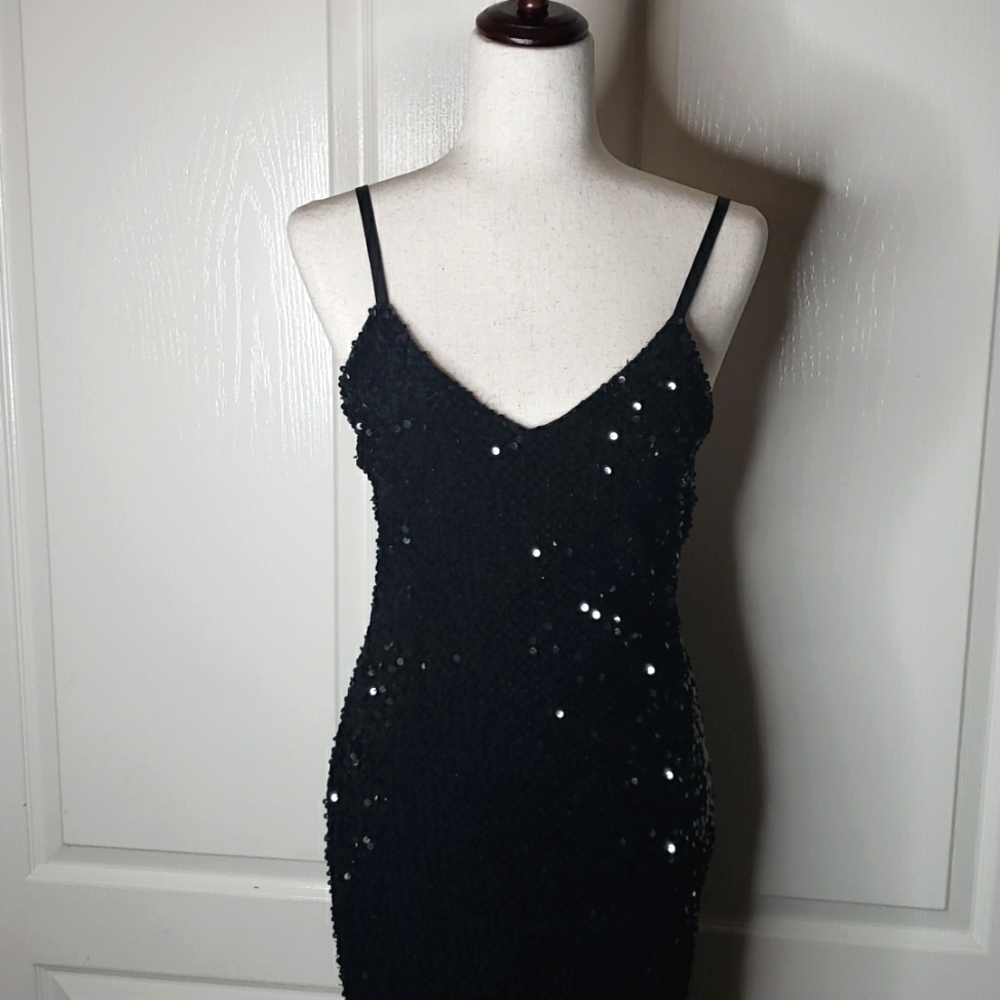 V Neck Spaghetti Adjustable Strap Sequin Dress Si… - image 1